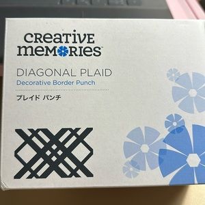 Creative Memories Diagonal Plaid border punch